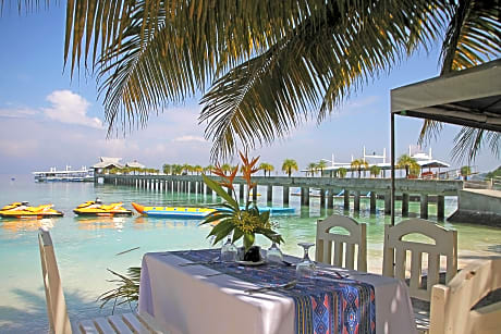 Hof Gorei Beach Resort