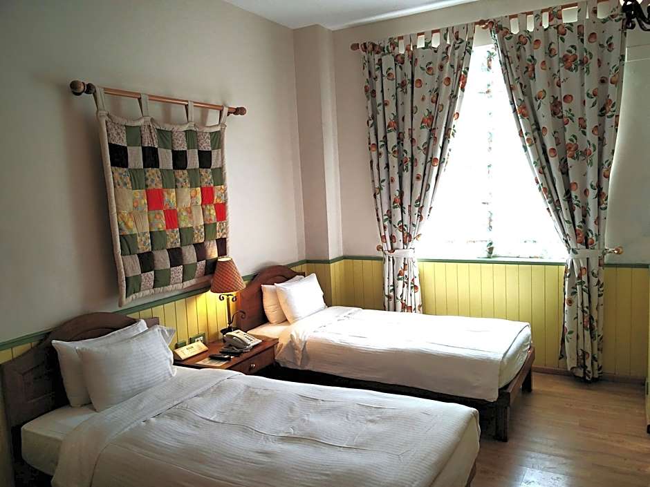 The Gordon House Hotel