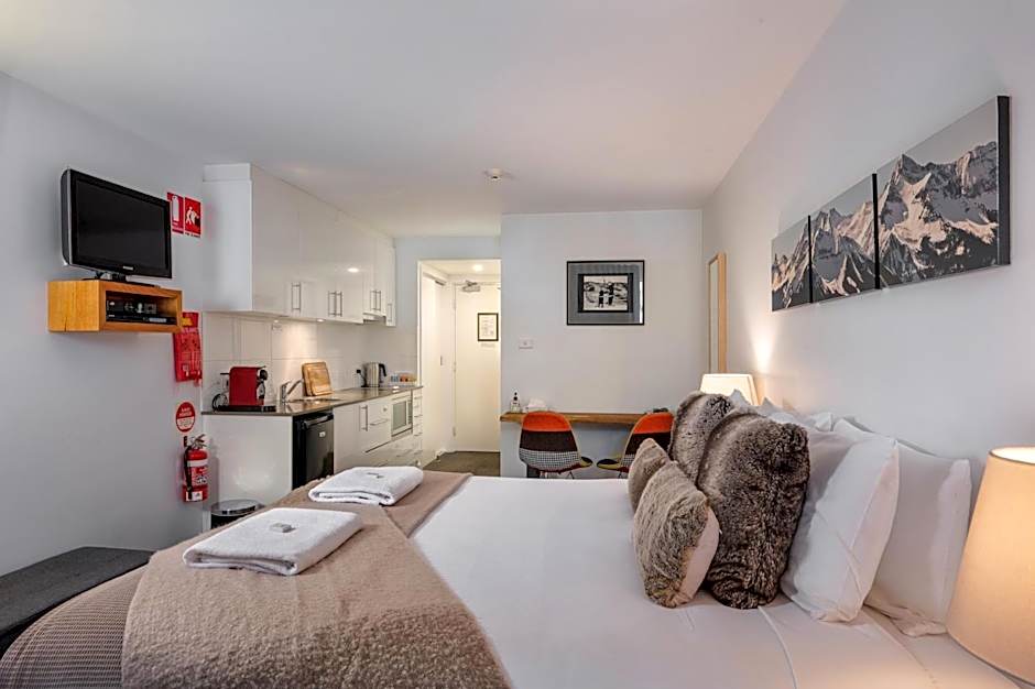 Snowgoose Apartments