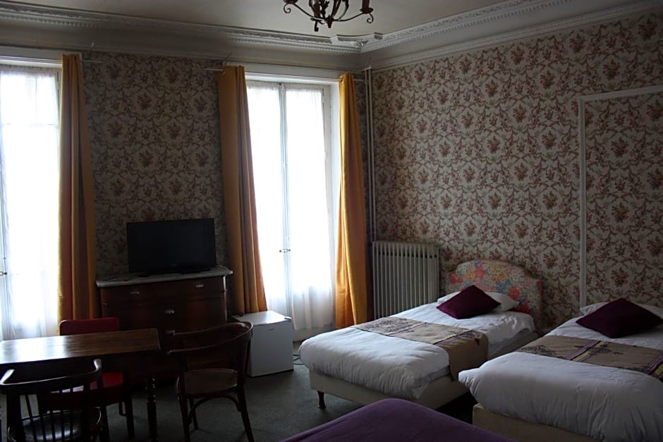 Hotel Savoy