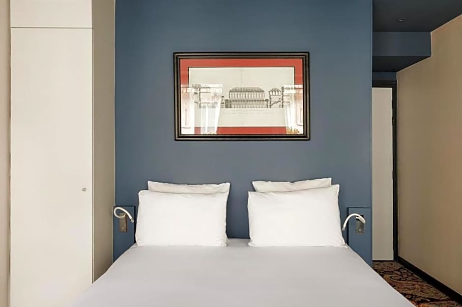 New Hotel Republique