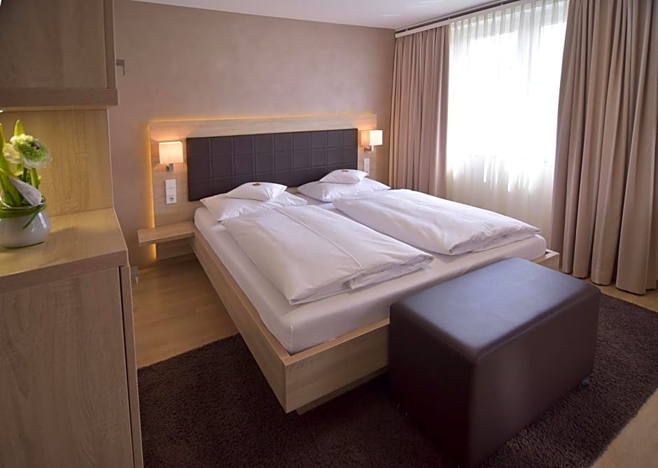 Hotel - Restaurant Hirsch