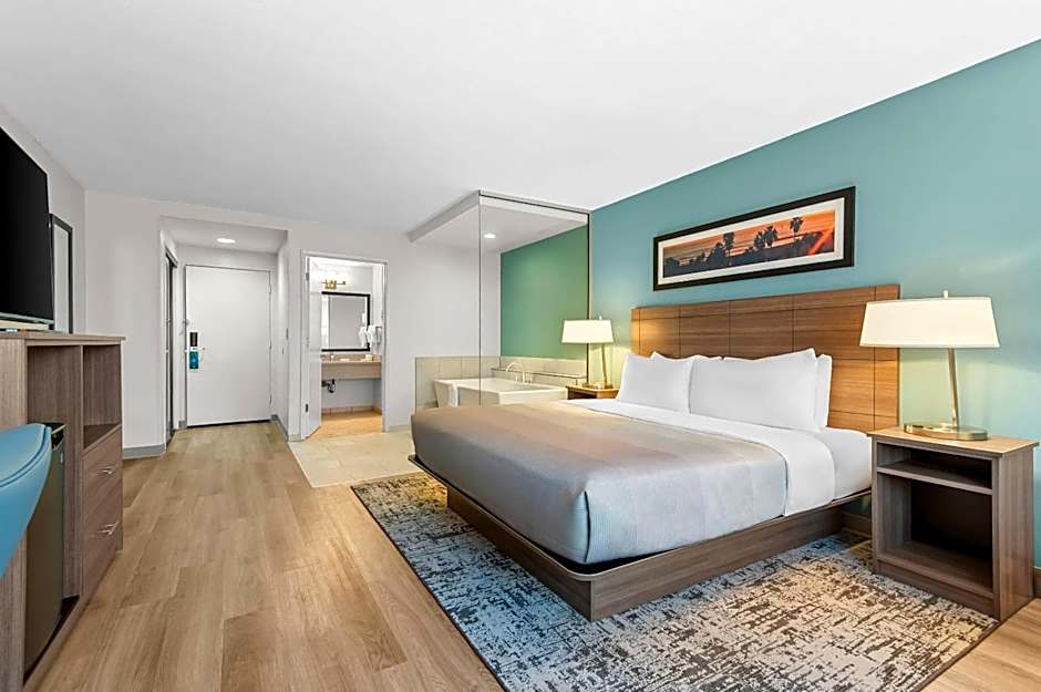 Quality Inn & Suites Hermosa Beach