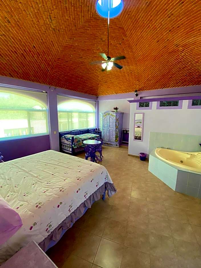 Casa Morada