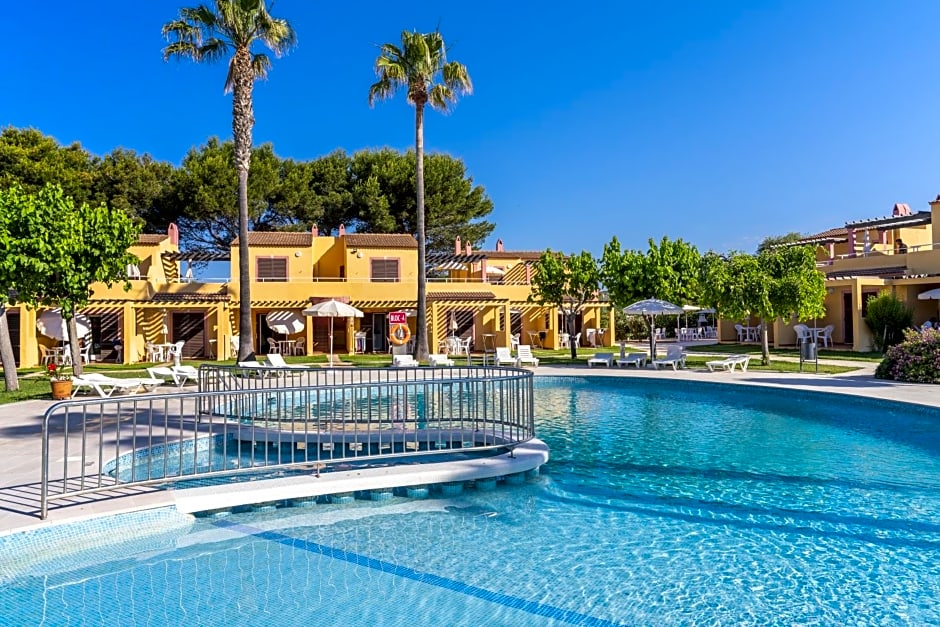 Apartamentos Ses Anneres