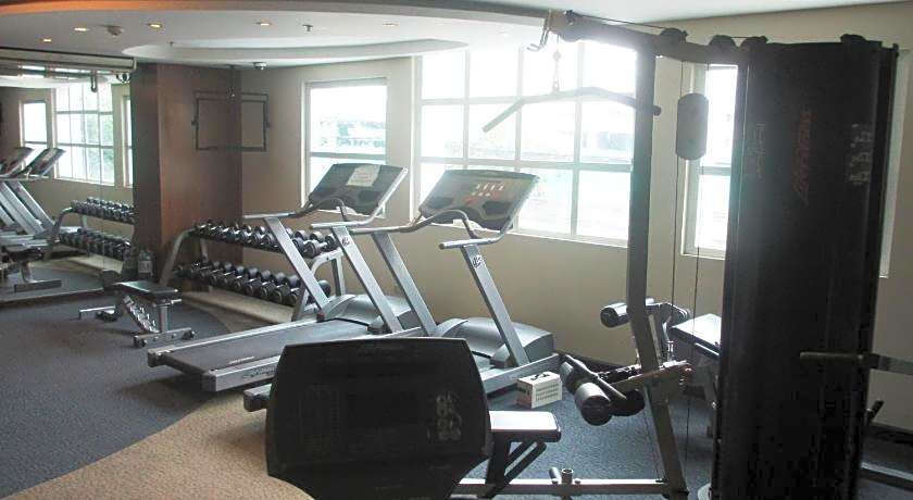 Crown Regency Hotel Makati