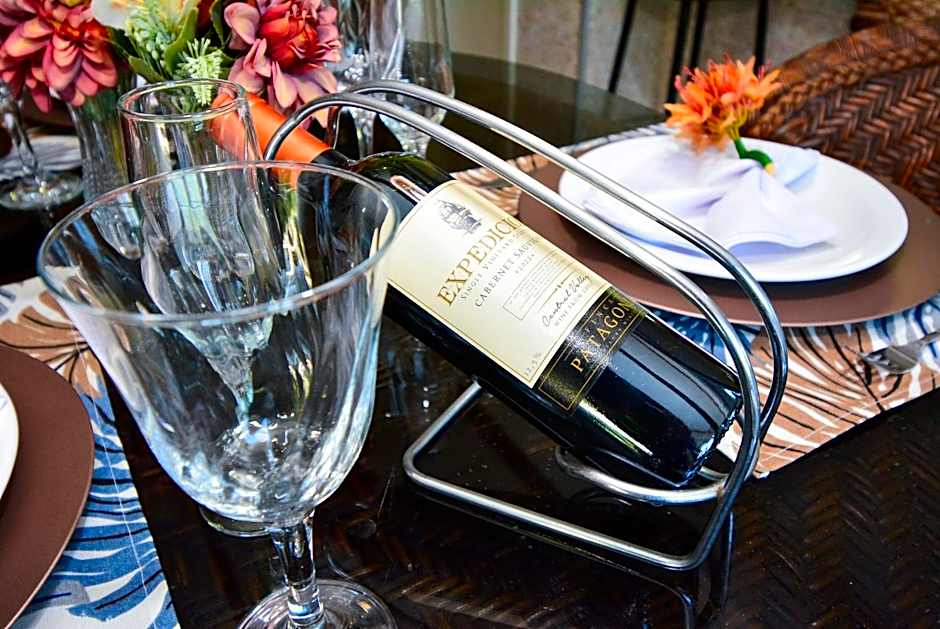 Ampla Casa com Piscina Ponta do Papagaio - PLH005