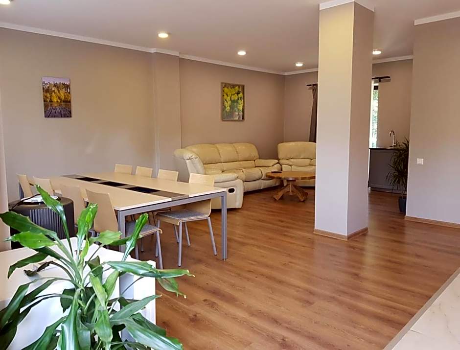 Kuivižu Krogs - motelis