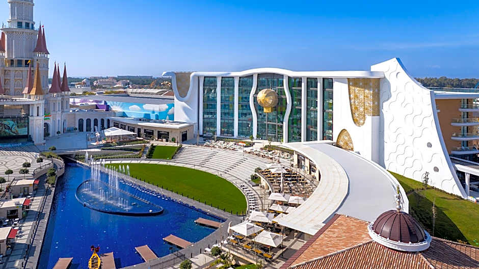 The Land Of Legends Nickelodeon Hotel Antalya