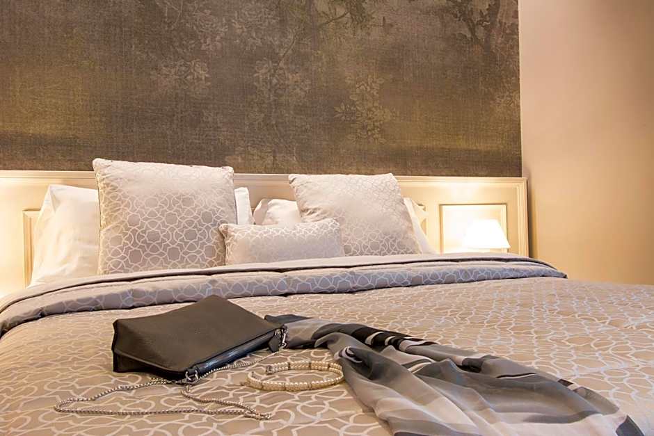 Pistoia INN - Downtown's Charming Rooms