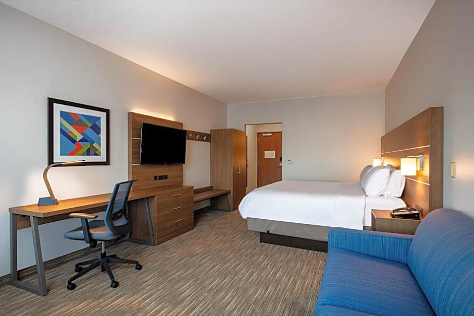 Holiday Inn Express And Suites Beloit By IHG
