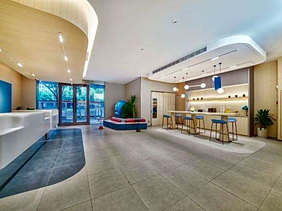 Home Inn (Ningbo Tianyi Plaza Jiangxiaqiao subway station)