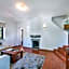Perfect Retreat Overlooking Pinhal Golf Course, Private pool, Off-street parking