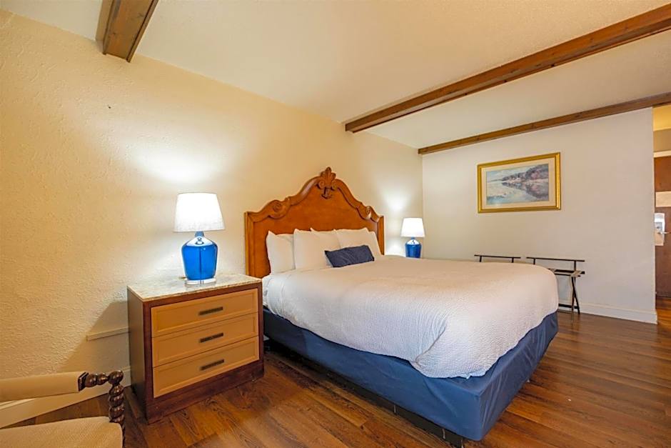 Fireside Inn and Suites Bangor