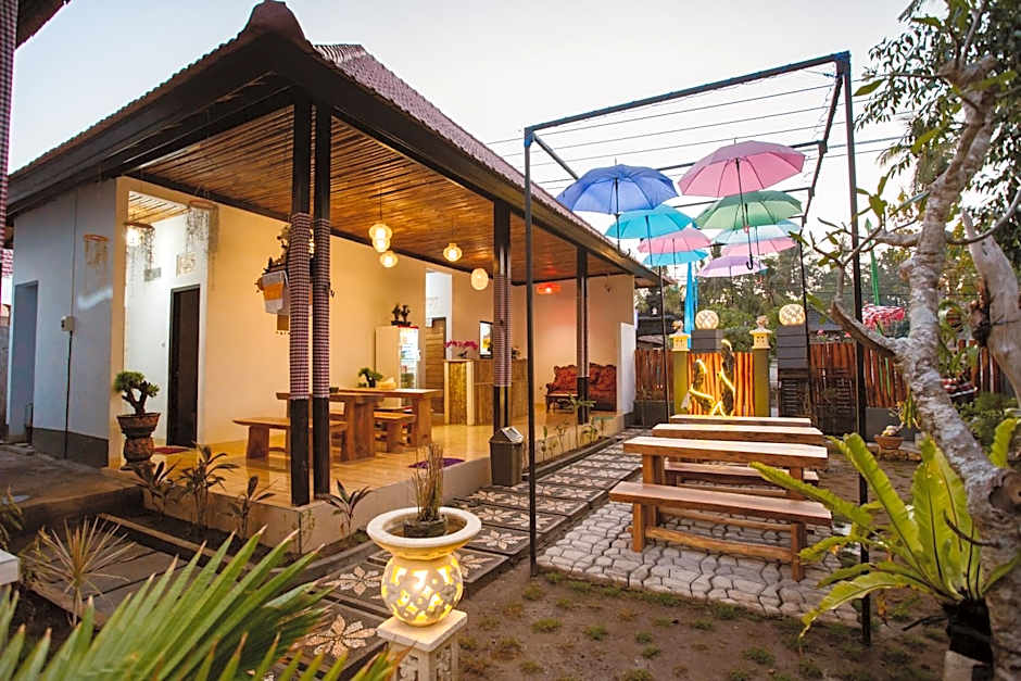 Double'D Hostel