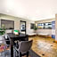 Sunset West Hotel SureStay Collection By Best Western
