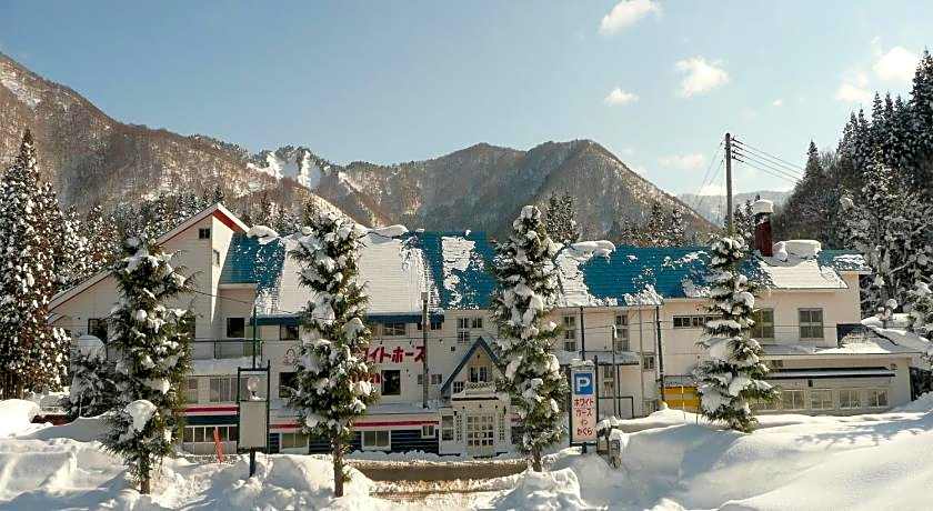 Kagura White Horse Inn