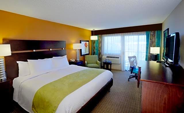 DoubleTree by Hilton Santa Fe