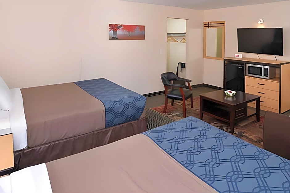 Econo Lodge Rochester