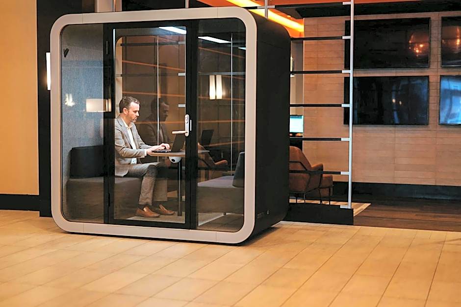 Halifax Marriott Harbourfront Hotel