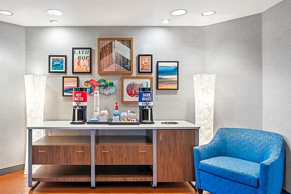 Hampton Inn By Hilton & Suites Lathrop, Ca