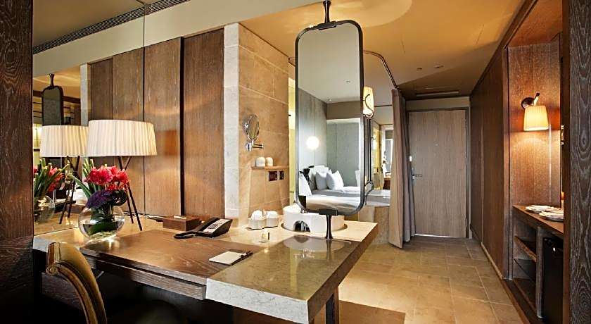 Palais De Chine Hotel