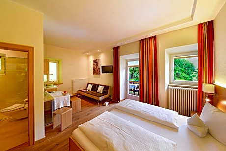 Superior Double Room with Balcony