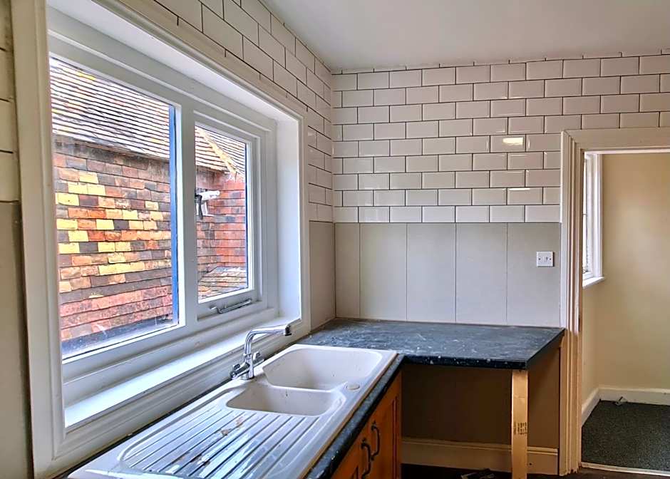 Grace Apartments - Living Rock