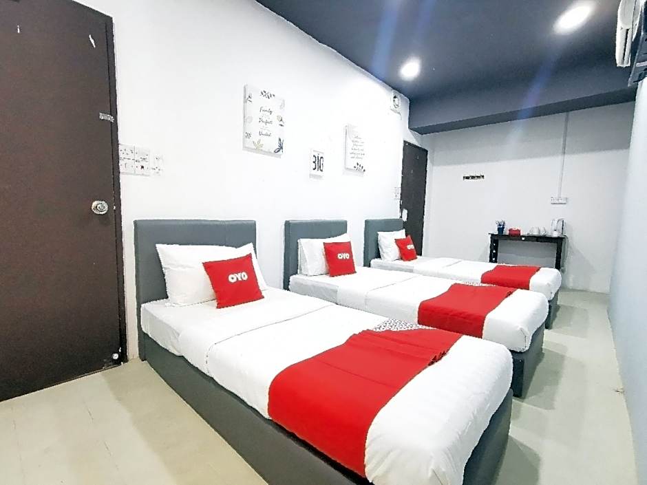 OYO 89398 Doorbellz