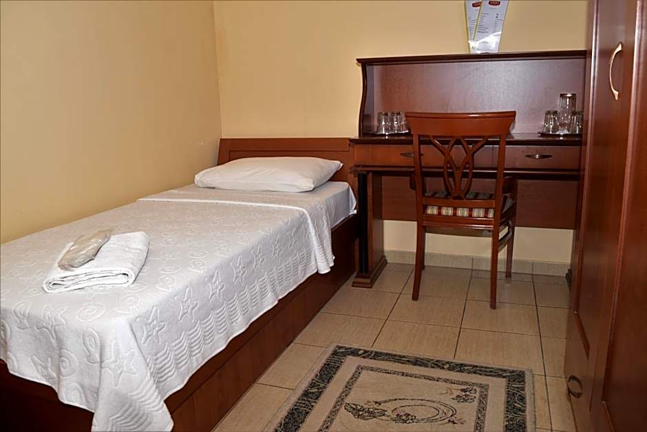Hotel Diwa