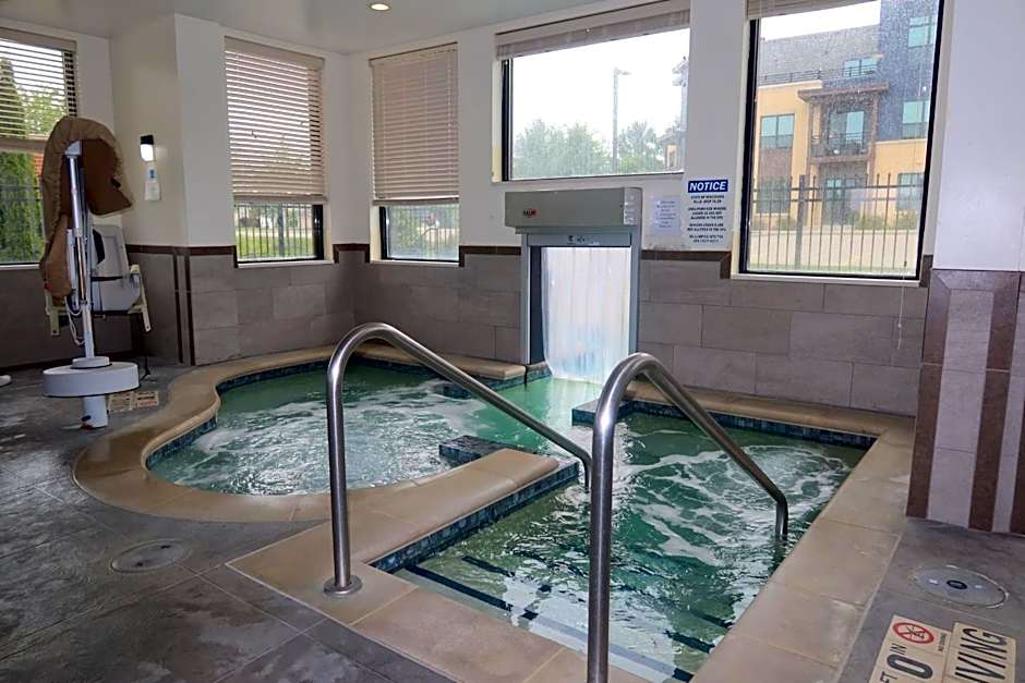 Sleep Inn & Suites Oregon - Madison