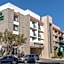 GreenTree Inn & Suites Los Angeles - Alhambra - Pasadena
