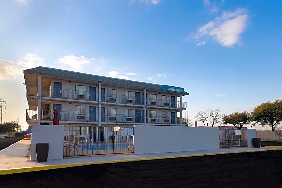 Motel 6-San Antonio, TX - West SeaWorld