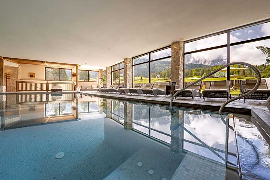 Monte Pana Dolomites Hotel