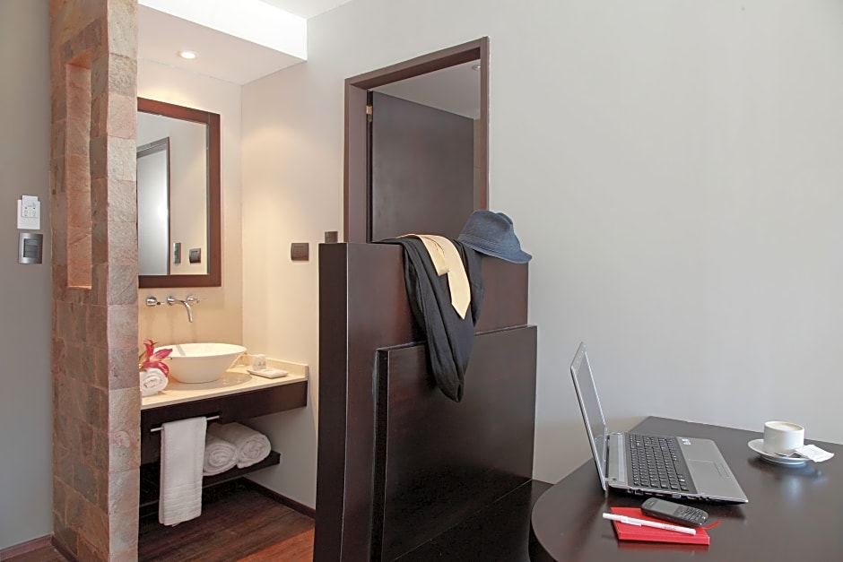 Dazzler by Wyndham Campana