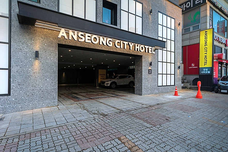 Anseong City Hotel