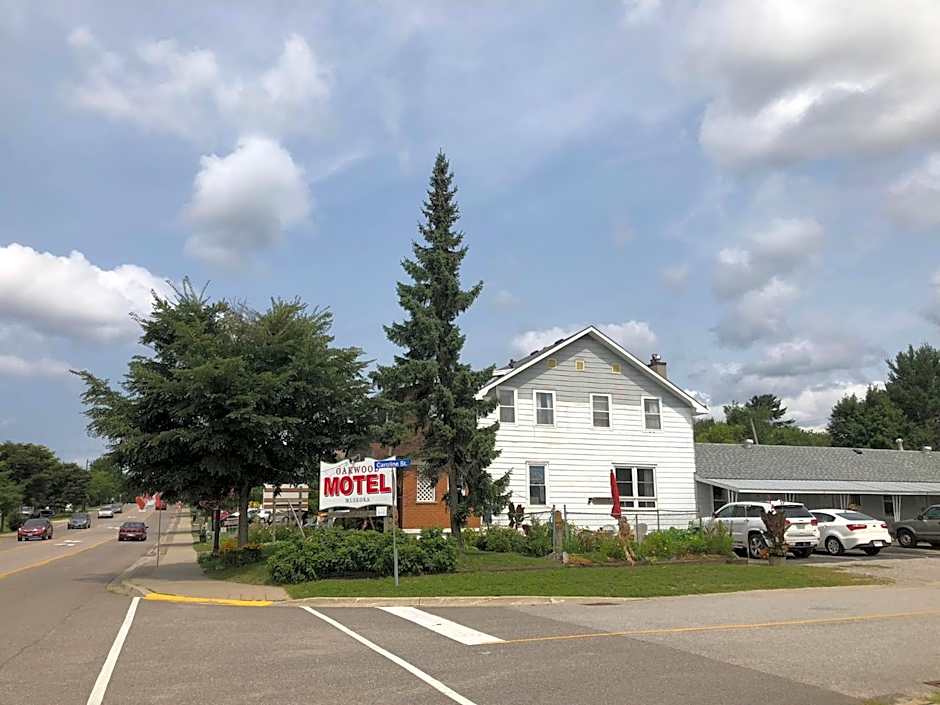 Oakwood Motel