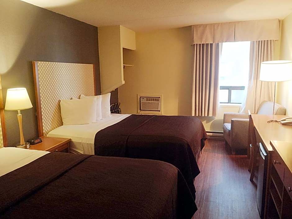 Travelodge by Wyndham Edmonton West