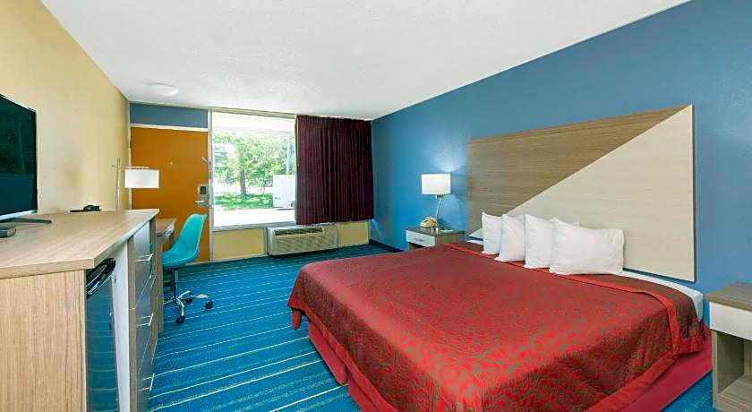 Days Inn by Wyndham Salem, Illinois