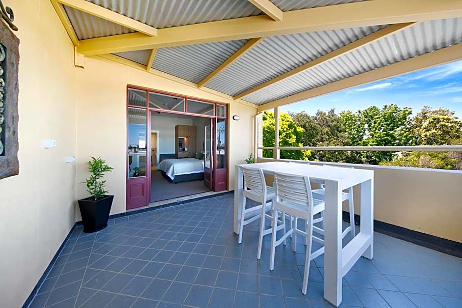 The Tanunda Club Guest Suites