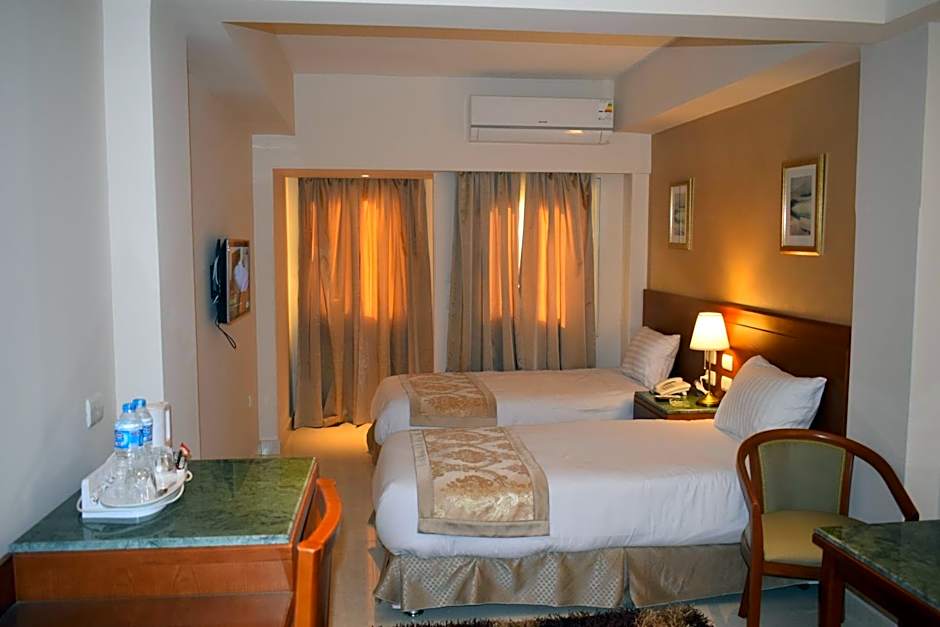 Omar El Khayam Al Minya Hotel