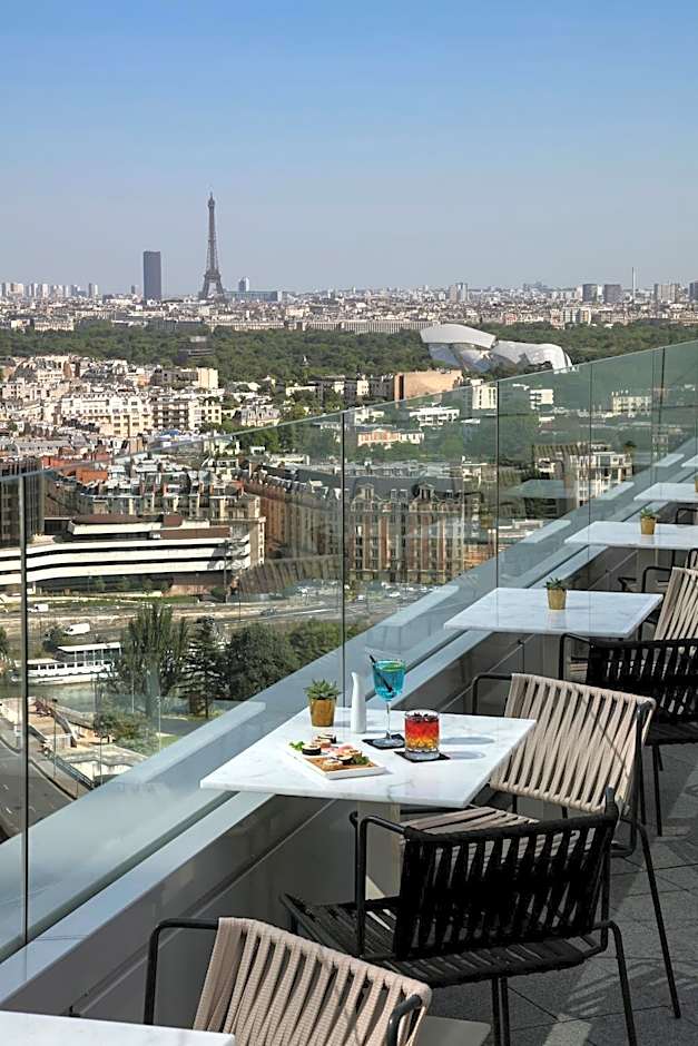 Melia Paris La Defense