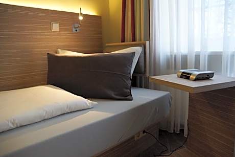 Single Room without balcony