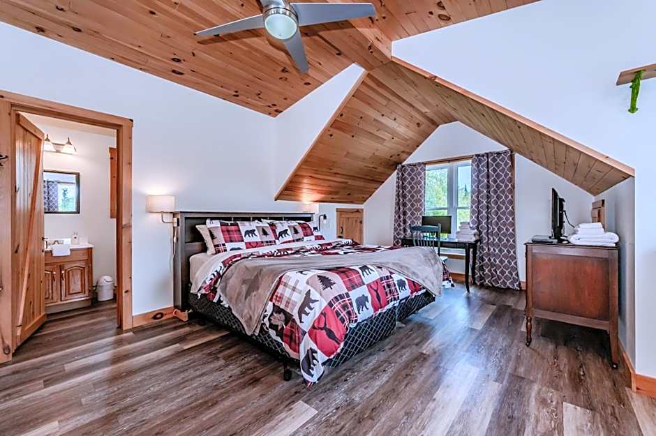 Elysium - Perfect Waterfront for the Holidays