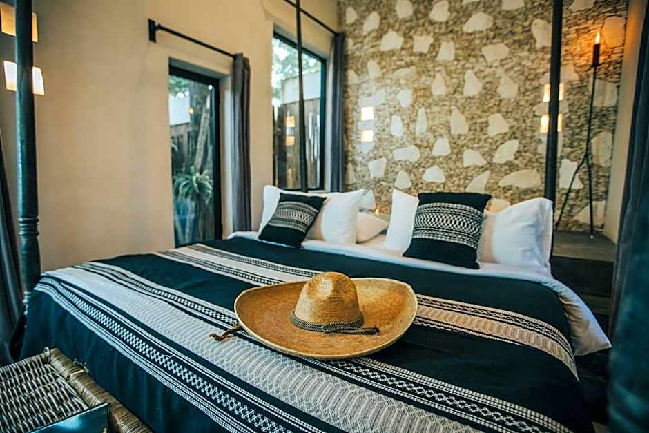 Yum Kaax Boutique Villa