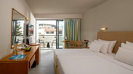 Classic Room Urban View (2 Adults & 1 Child)