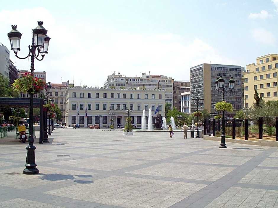 Old Town Hall Suites and Apartments
