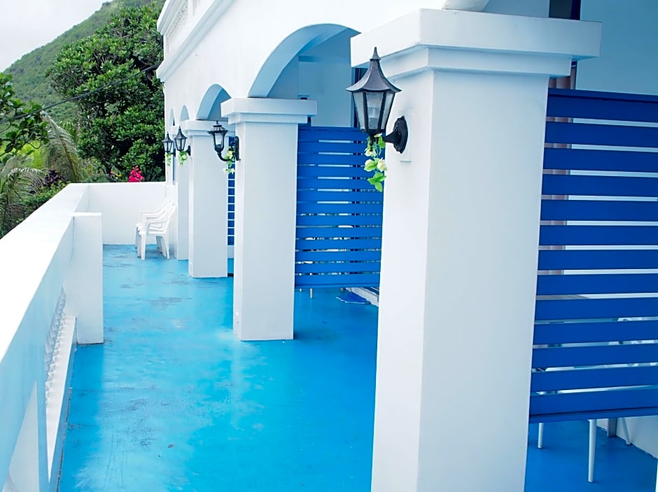 San Torini Bed and Breakfast