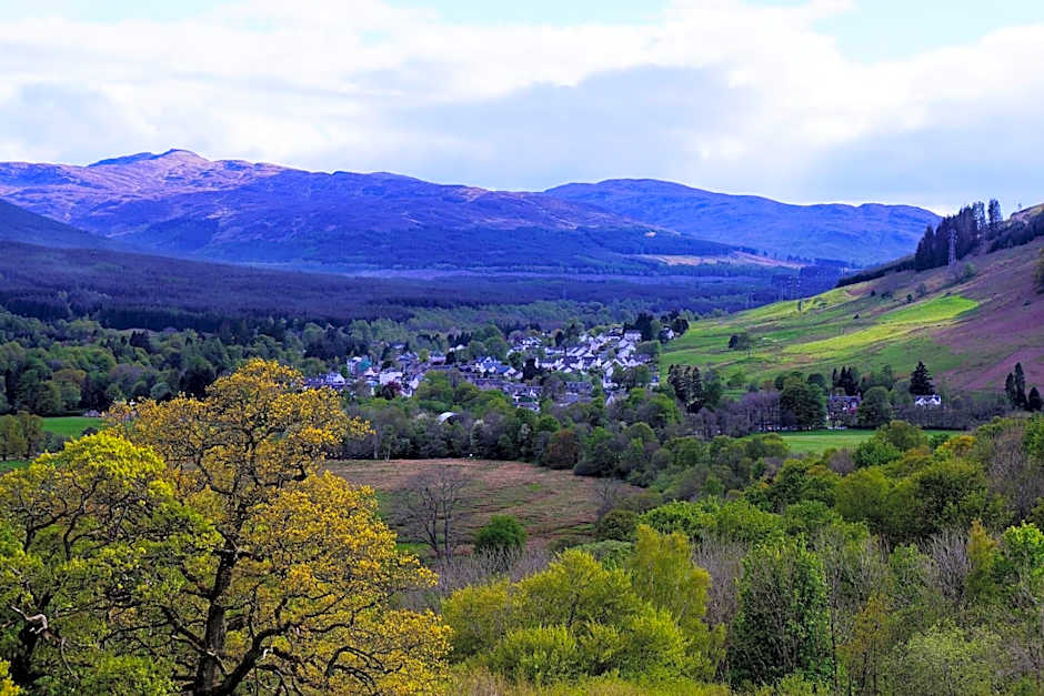Cosy & compact Rowan Lodge no2