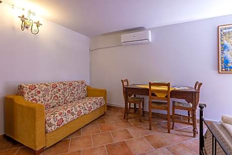 Standard Triple Studio